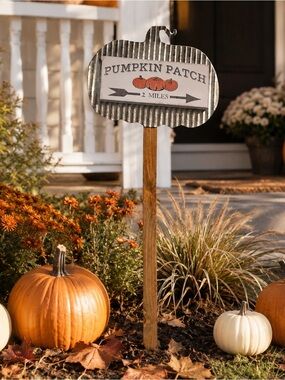 Quill to Paper Pumpkin Patch Yard Stake Metal Wood Sign Fall Farmhouse Decor